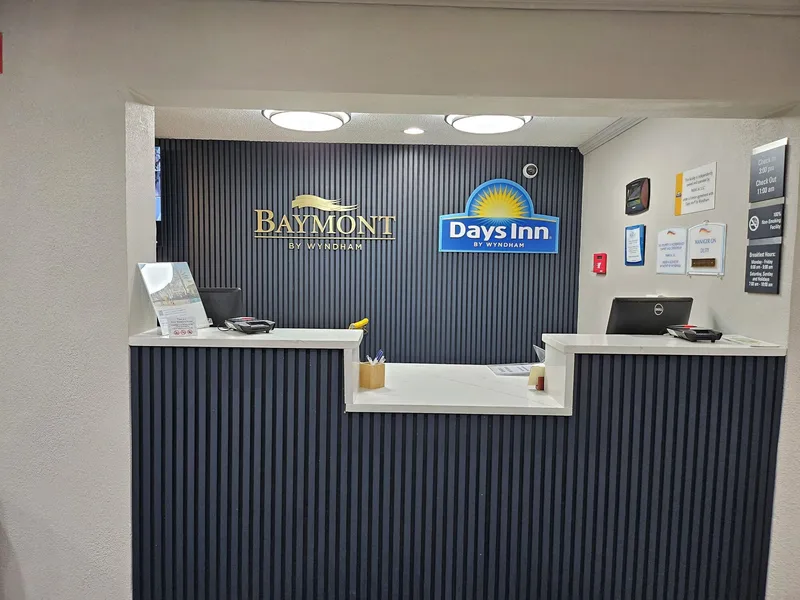 Baymont by Wyndham Davenport hotel detail image 6