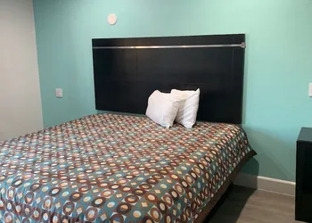 Budget Motel hotel thumbnail 4
