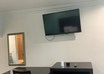 Budget Motel hotel thumbnail 7