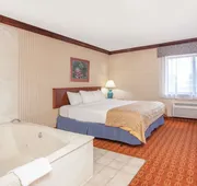 Baymont by Wyndham Detroit/Roseville hotel detail image 5