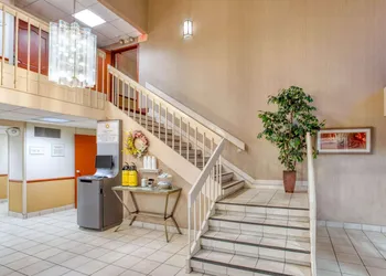 La Quinta Inn by Wyndham Minneapolis Airport Bloomington hotel thumbnail 6