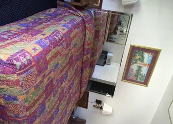 Eagle Rock Motel hotel thumbnail 2
