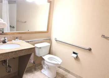 Country Inn & Suites by Radisson, Greenville, NC hotel thumbnail 6