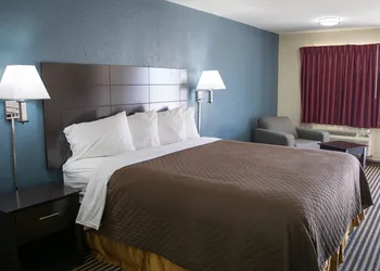 Countryside Inn hotel thumbnail 4