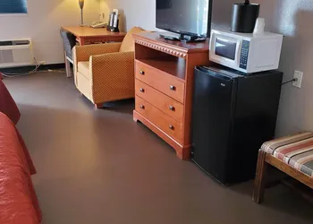 Americas Best Value Inn Wildersville hotel thumbnail 5