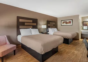 Quality Inn & Suites New Boston - Texarkana West hotel thumbnail 8