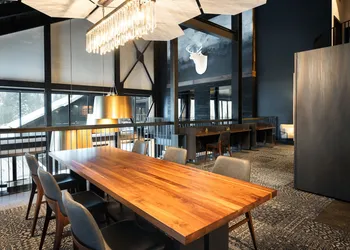 Gravity Haus Jackson Hole hotel thumbnail 3