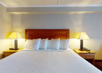 Best Western Plus Nor'wester Hotel & Conference Centre hotel thumbnail 5