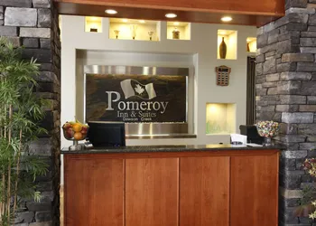 Pomeroy Inn & Suites Hotel Dawson Creek hotel thumbnail 4