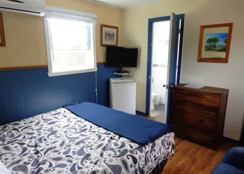 Motel Des Deux Lacs Inc hotel thumbnail 3