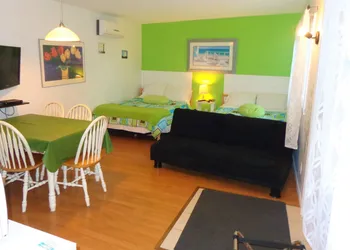 Motel Des Deux Lacs Inc hotel thumbnail 8