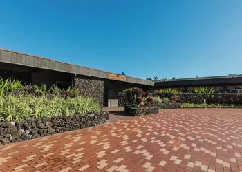 Maui Seaside Hotel hotel thumbnail 2