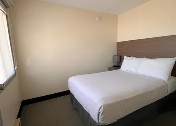 SureStay by Best Western Smithers hotel thumbnail 6