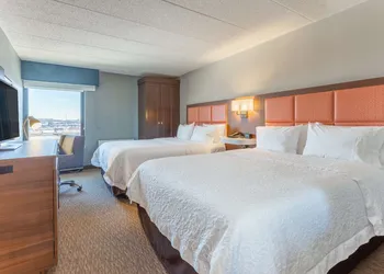 Hampton Inn Madison East Towne Mall Area hotel thumbnail 6
