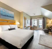 Sidney Waterfront Inn & Suites hotel detail image 3
