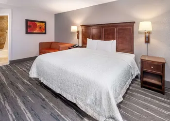 Hampton Inn Nashville/Vanderbilt hotel thumbnail 4