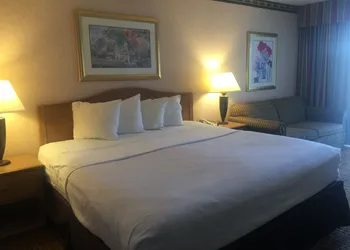 Americas Best Value Inn & Suites Boise hotel thumbnail 4