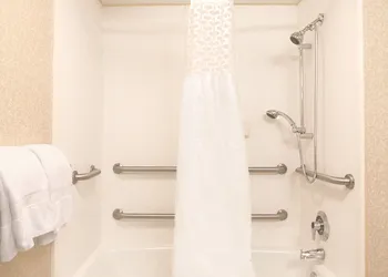 Hampton Inn Charlotte - University Place hotel thumbnail 4