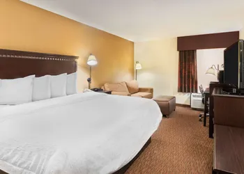 Hampton Inn Charlotte - University Place hotel thumbnail 6