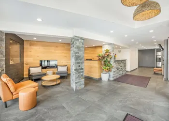 Glen Lyon Inn & Suites hotel thumbnail 4