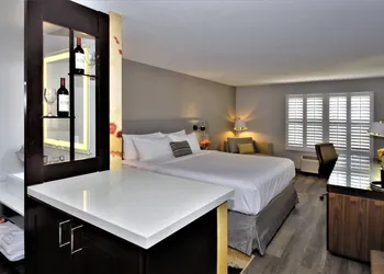 Hotel Indigo Napa Valley by IHG hotel thumbnail 6