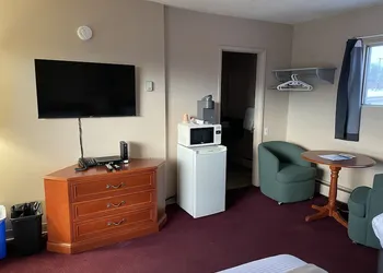 Matador Motel hotel thumbnail 4