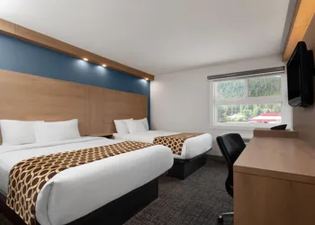 Travelodge by Wyndham Blairmore hotel thumbnail 4