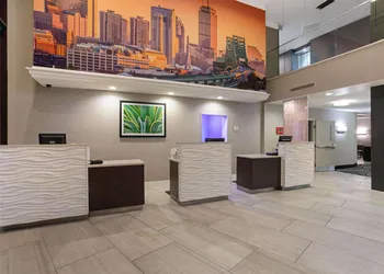 La Quinta Inn & Suites by Wyndham Boston-Andover hotel thumbnail 3