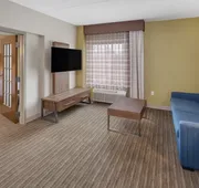 Holiday Inn Express Hotel & Suites Providence-Woonsocket by IHG hotel detail image 7
