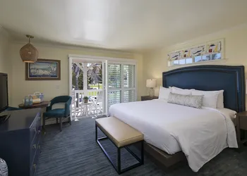 Avila Lighthouse Suites hotel thumbnail 5
