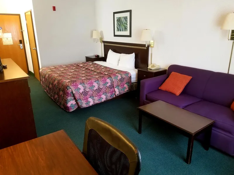 Rodeway Inn Urbana Champaign University Area hotel detail image 6