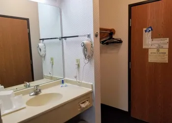 Rodeway Inn Urbana Champaign University Area hotel thumbnail 8