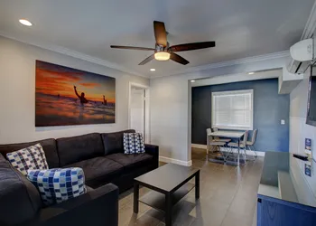 Beach Haven - Near Pacific Beach Park hotel thumbnail 6