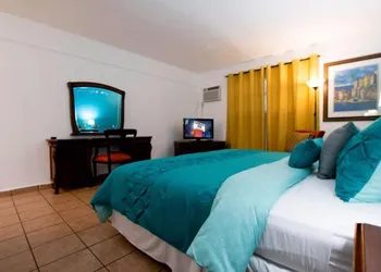 Gables Inn hotel thumbnail 4