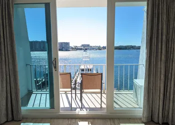 Inn on Destin Harbor, an Ascend Collection Hotel hotel thumbnail 7