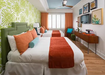 Circa 39 Miami Beach hotel thumbnail 8