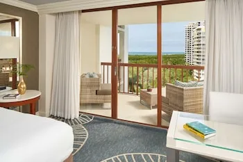 Naples Grande Beach Resort hotel thumbnail 5