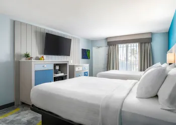 Capt Hiram's Resort hotel thumbnail 5
