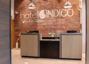 Hotel Indigo Boston Garden by IHG hotel thumbnail 2