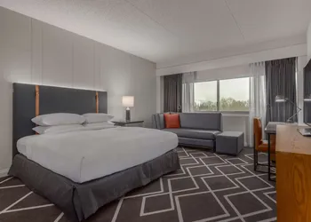 Hilton Boston/Woburn hotel thumbnail 8