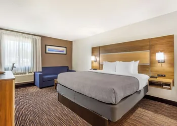 Quality Inn Asheboro South hotel thumbnail 5