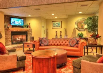 Edgewater Hotel - Gatlinburg hotel thumbnail 2