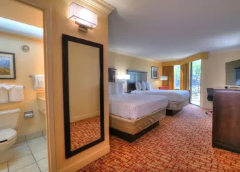 Edgewater Hotel - Gatlinburg hotel thumbnail 5