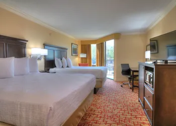 Edgewater Hotel - Gatlinburg hotel thumbnail 8