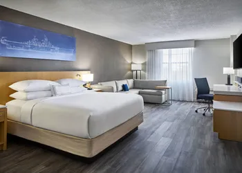 Delta Hotels by Marriott Norfolk Airport hotel thumbnail 3