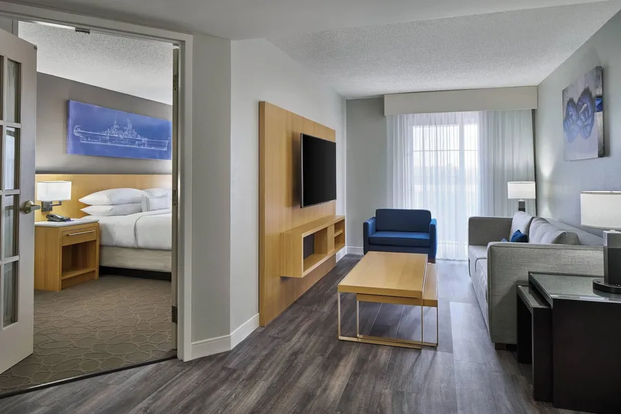 Delta Hotels by Marriott Norfolk Airport hotel detail image 6