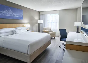 Delta Hotels by Marriott Norfolk Airport hotel thumbnail 8