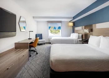 Holiday Inn Express & Suites Williamsburg by IHG hotel thumbnail 5