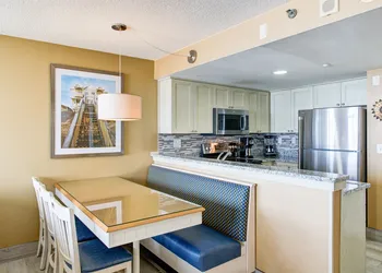 Boardwalk Resort and Villas hotel thumbnail 8