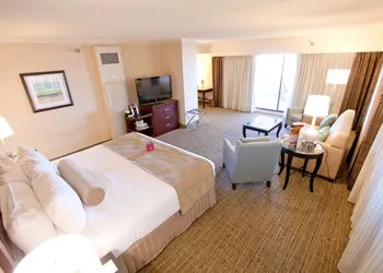 Crowne Plaza St. Louis Airport by IHG hotel thumbnail 4
